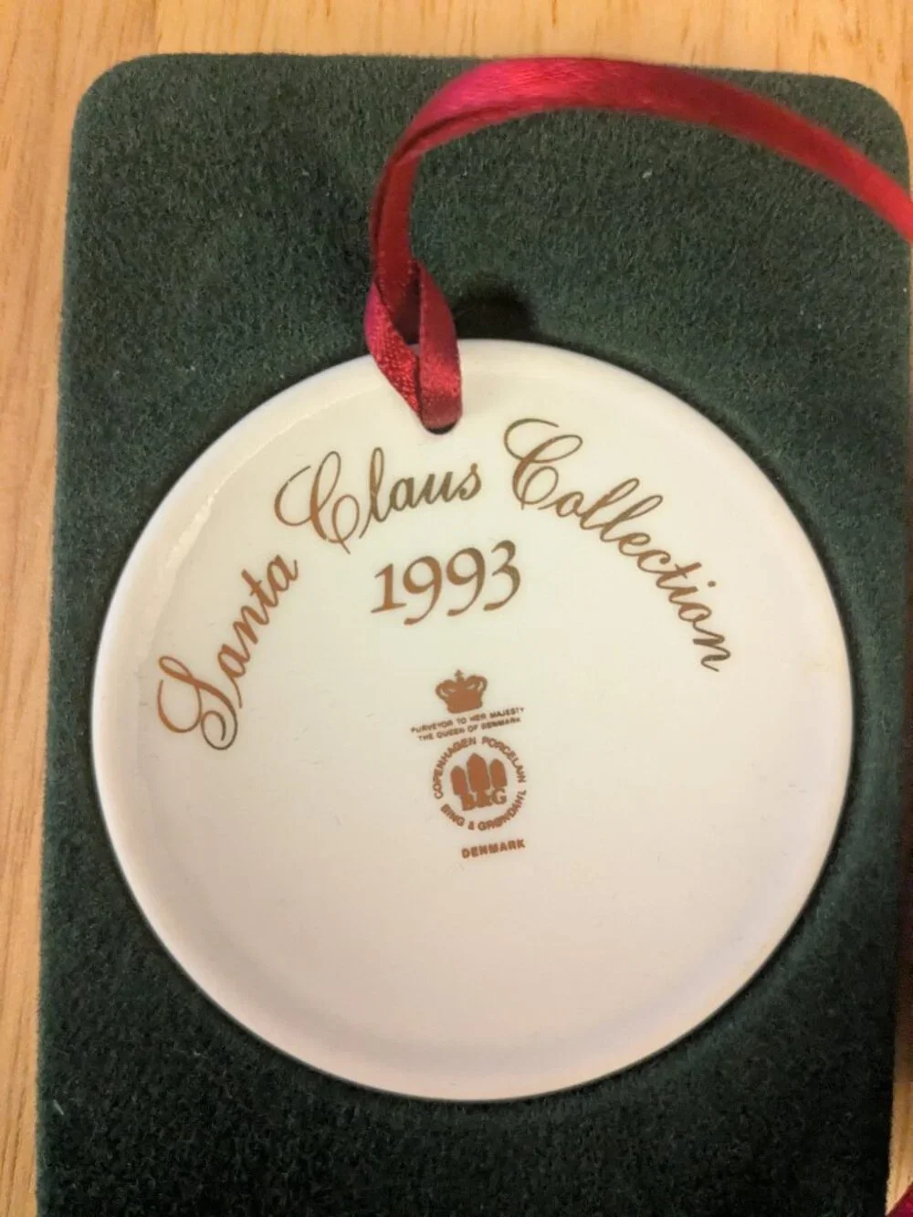Bing And Grondahl Santa Clause Collection Porcelain Christmas Ornament 1993 VTG